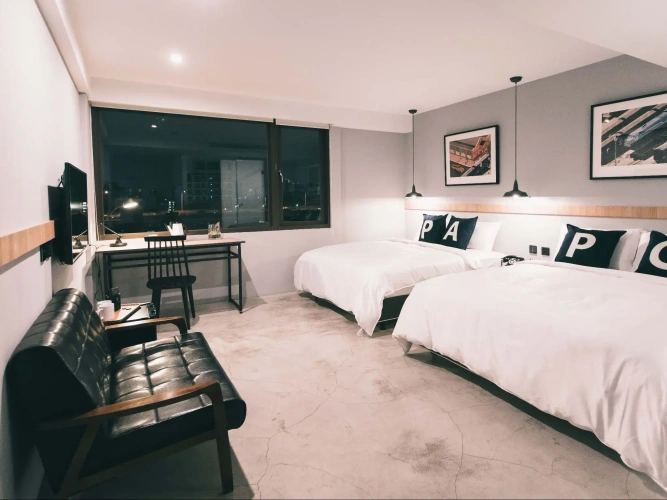 Deluxe Quadruple room