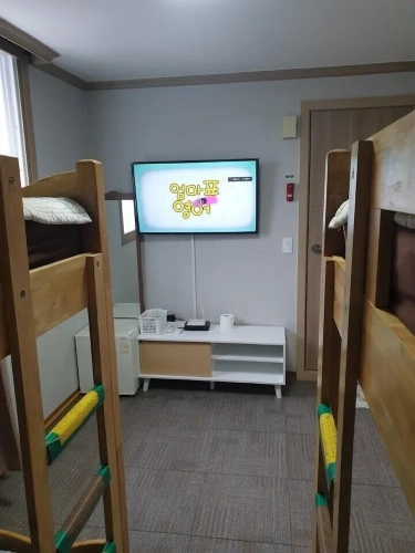 Standard Family room