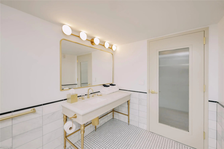 Hotel Heron Alexandria Old Town, Curio Collection by Hilton photo 10