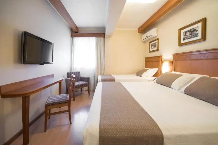 Deluxe Triple room