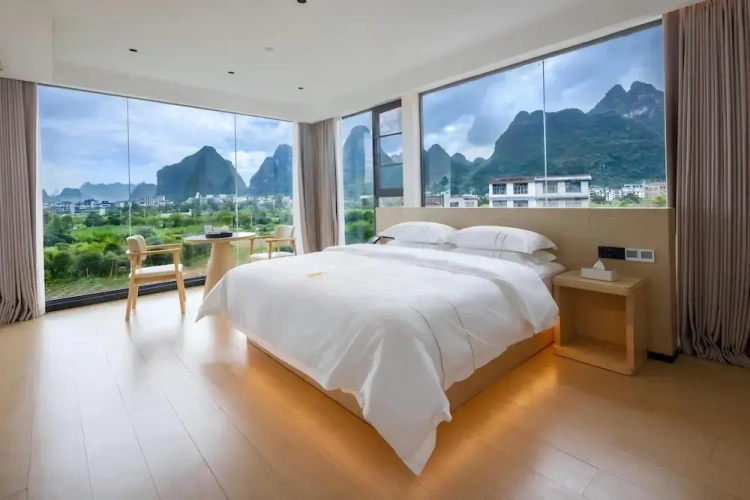 Luxury Double room with mountain view