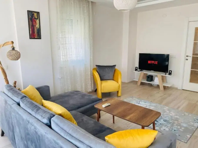 Aether House No7,Old Town, Beach, Central, Netflix