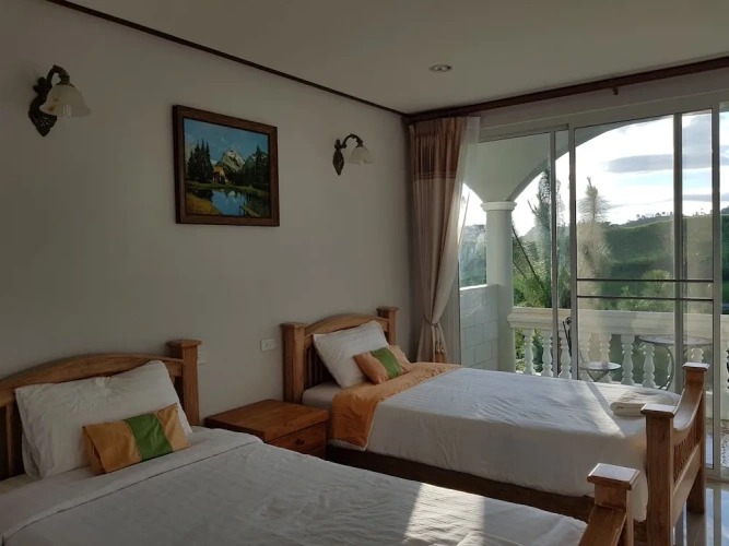 Superior Twin room with balcony
