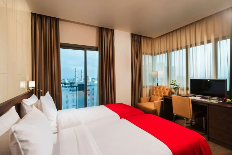 Standard Double room with city view