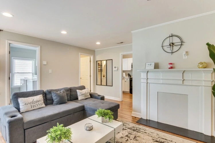 2 Bedrooms Cottage