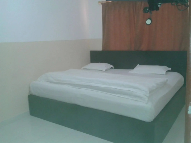 Al Basateen Hotel Apartment
