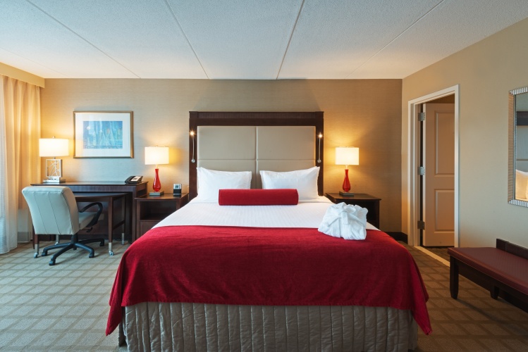 Crowne Plaza Boston - Woburn photo 8