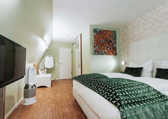 Superior Triple room