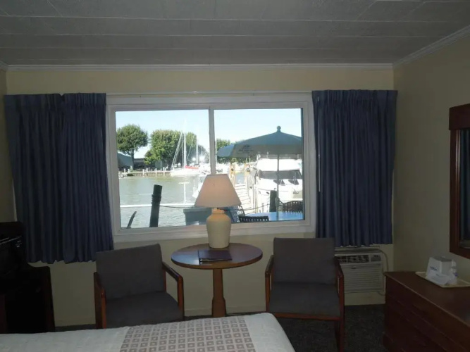 Americas Best Value Inn