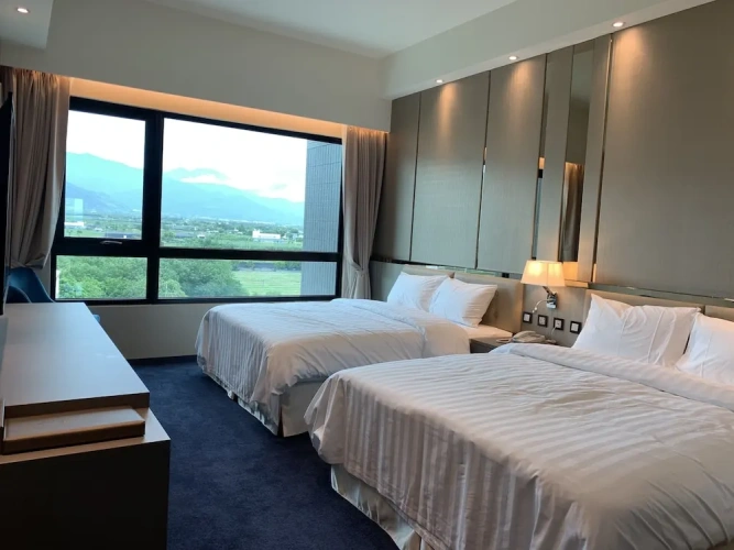 Standard Quadruple room with mountain view
