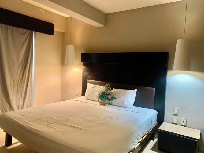 5th Avenue Room By BLVD