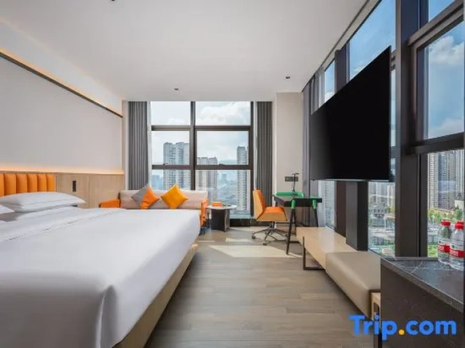 Standard Double room with view