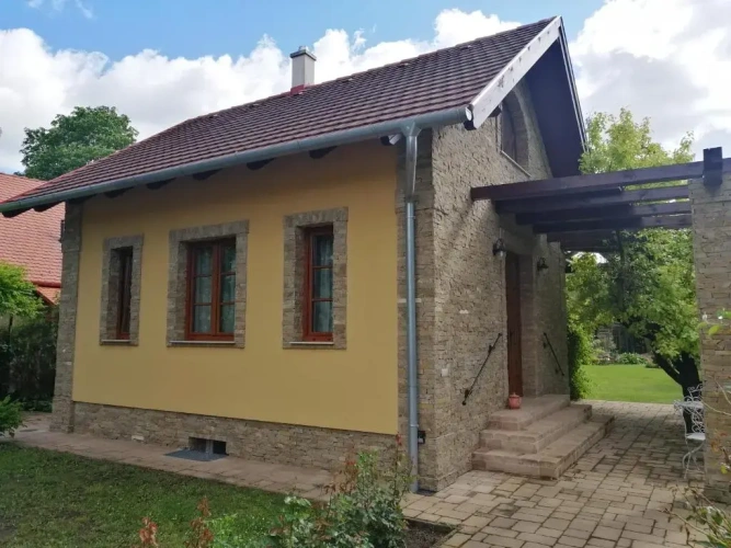 1 Bedroom Cottage
