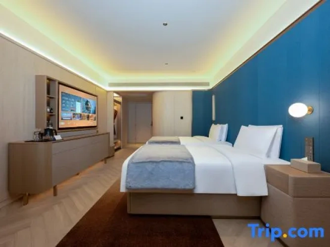 Deluxe Double room with view