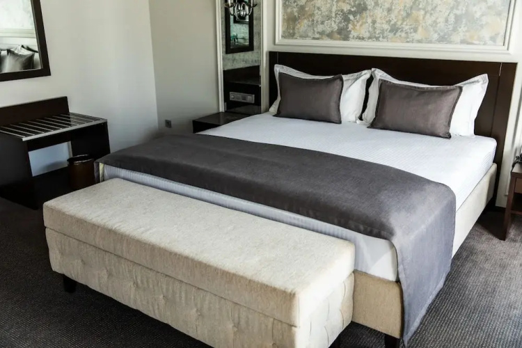 Bon Hotel