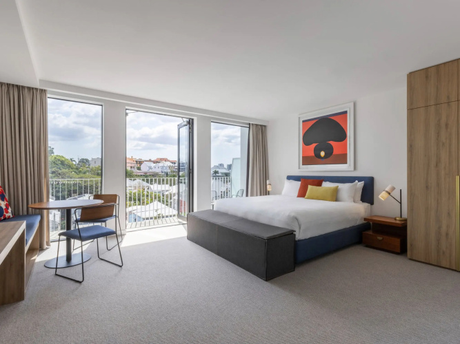 Deluxe Suite
