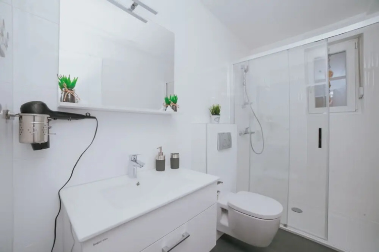 Apartment Relax with Jacuzzi & Garden