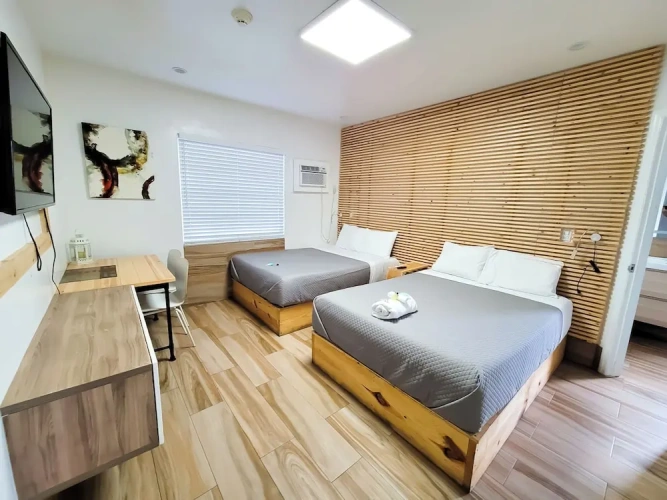 Premium Quadruple room