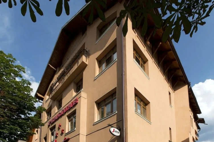 Double Apartment