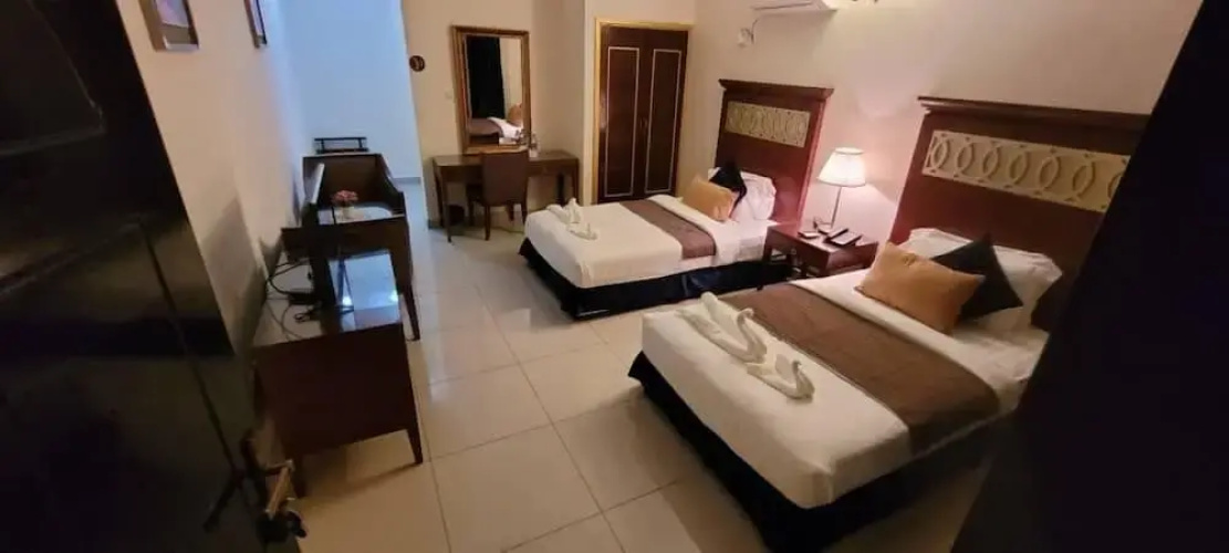 Ras Dika Hotel