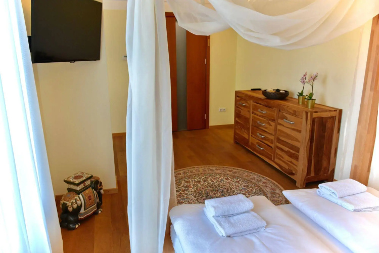 Aparthotel Christie