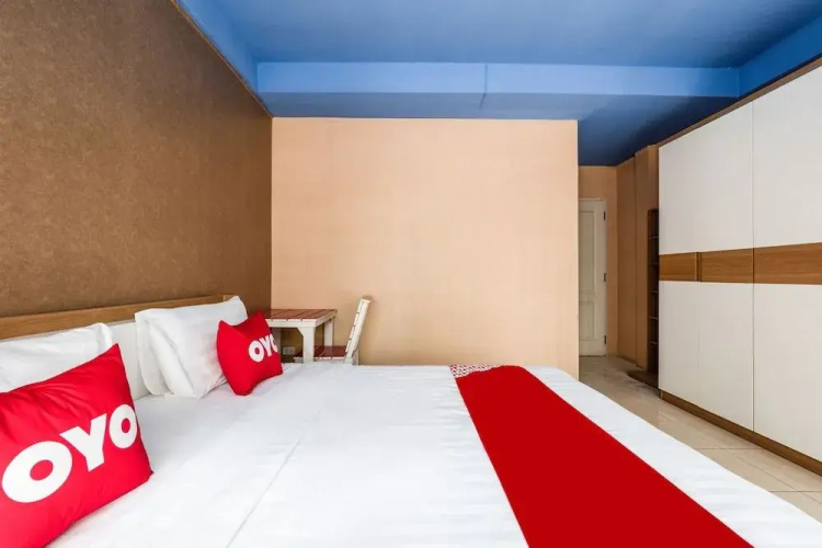 OYO 826 Cozy Rooms