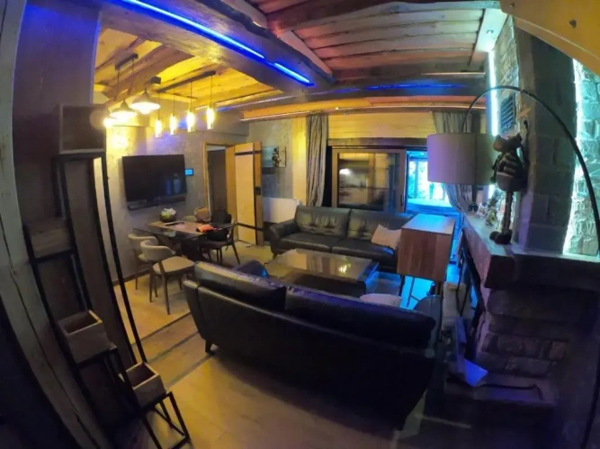 Superior Chalet