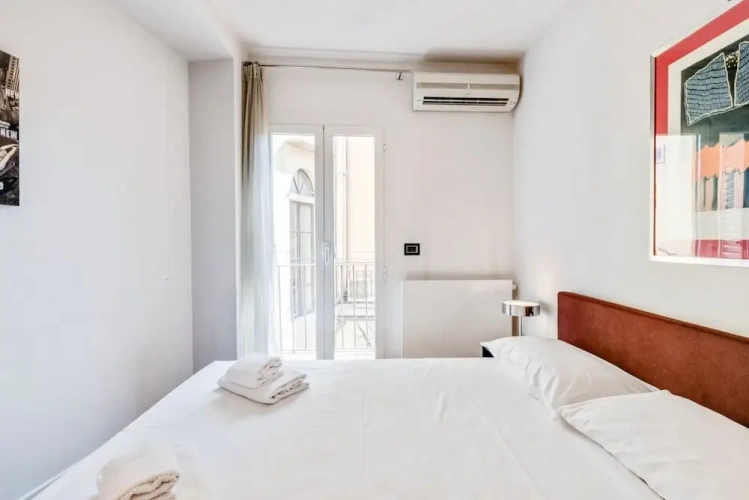 1 Bedroom Apartment with balcony