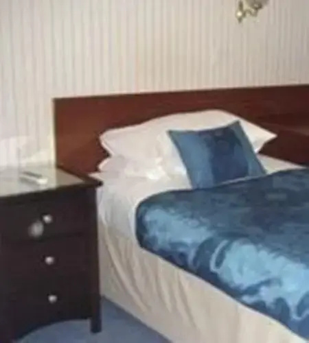 Bridge Guest House
