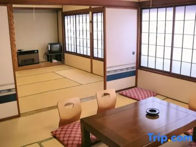 Kamimuraya Ryokan