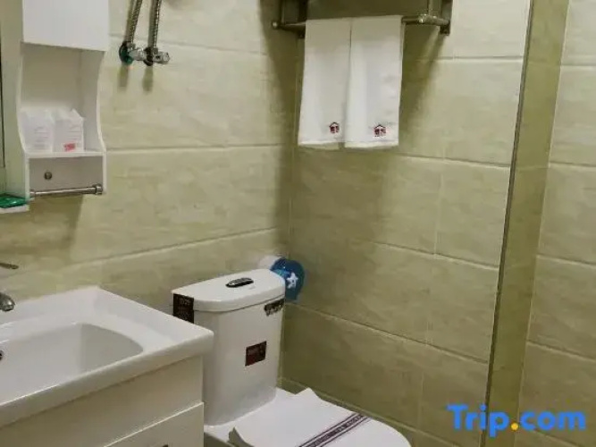 Yaokai Serviced Apartment (Nanning Wanxiang Mall)