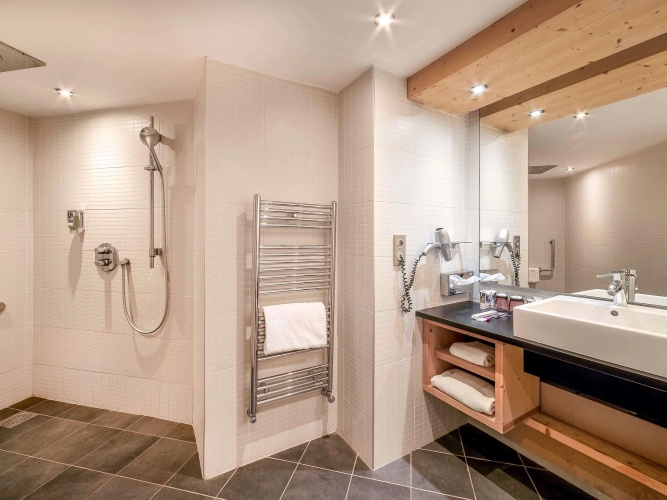Mercure photo 11