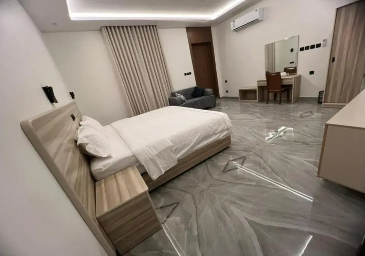 Nakheel Oasis Serviced Apartments