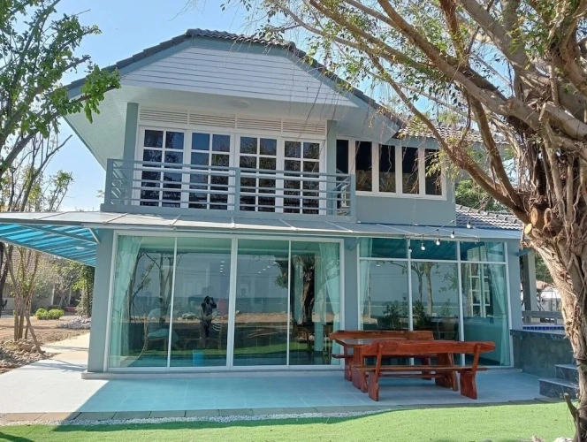 3 Bedrooms Villa