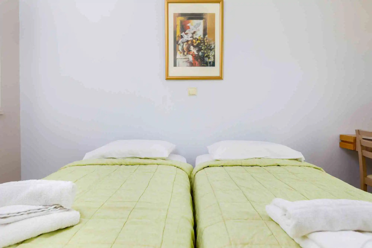 Sovereign Beach Hotel