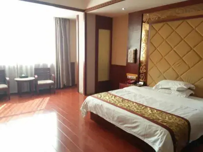 Xinning Xiangshan Lake Hotel(新宁香杉湖宾馆)