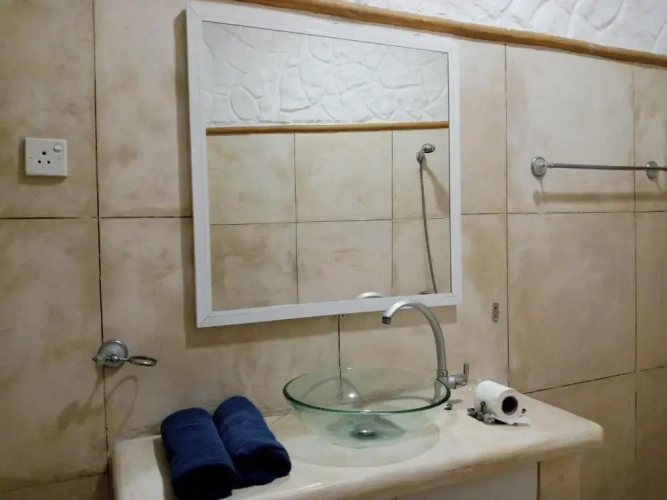Standard Triple room with balcony