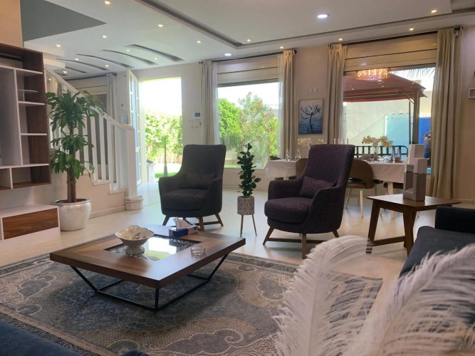 Chalet And Villa Velia