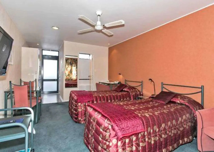 Academy Motor Inn