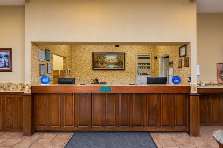 Muskogee Inn