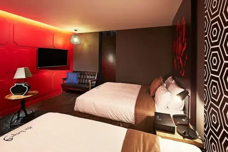 Dongdaemun Boutique Nine