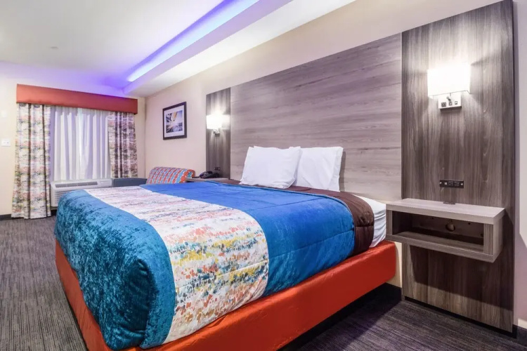 Scottish Inn & Suites Houston Willowbrook