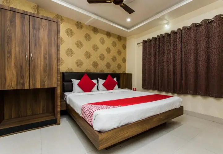 OYO 4164 Hotel Shivam Elite