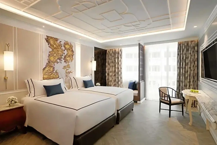 Deluxe Twin room with pool view