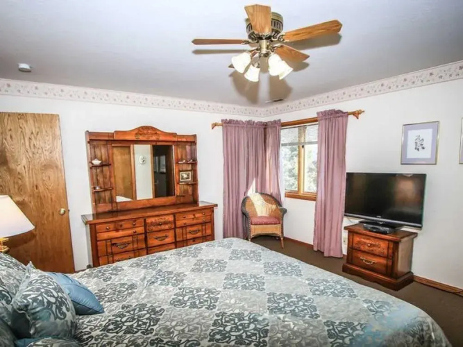 Four Seasons Estate #1231