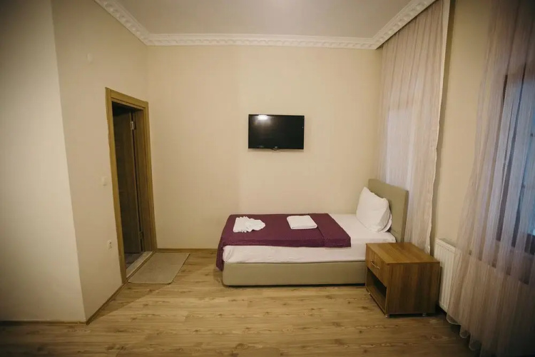 Jadela Otel
