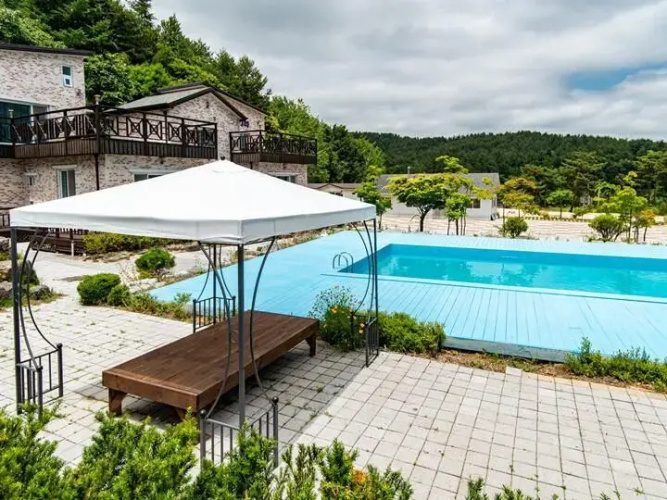 Olive Spa Pension