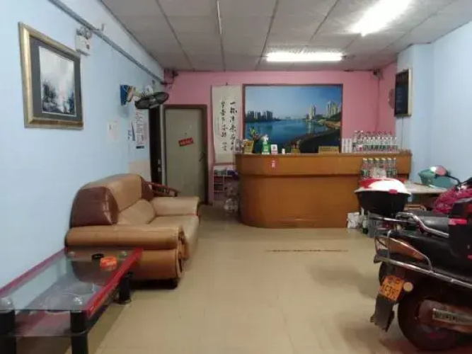 Hongyuan Apartment