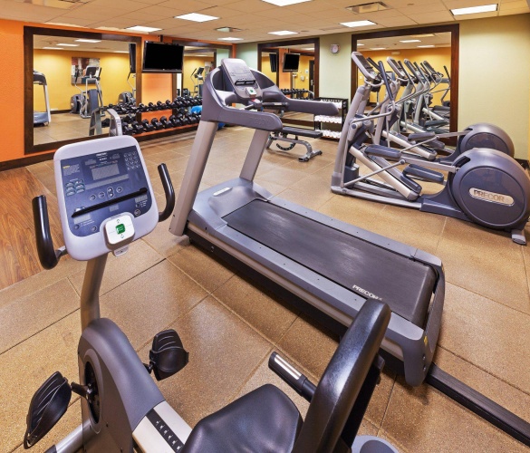 Holiday Inn Express & Suites Downtown Fort Worth photo 25