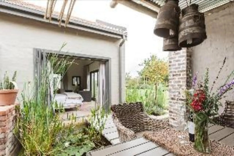 Veranda House